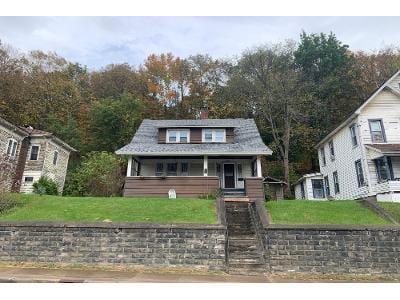 W Main St for Sale