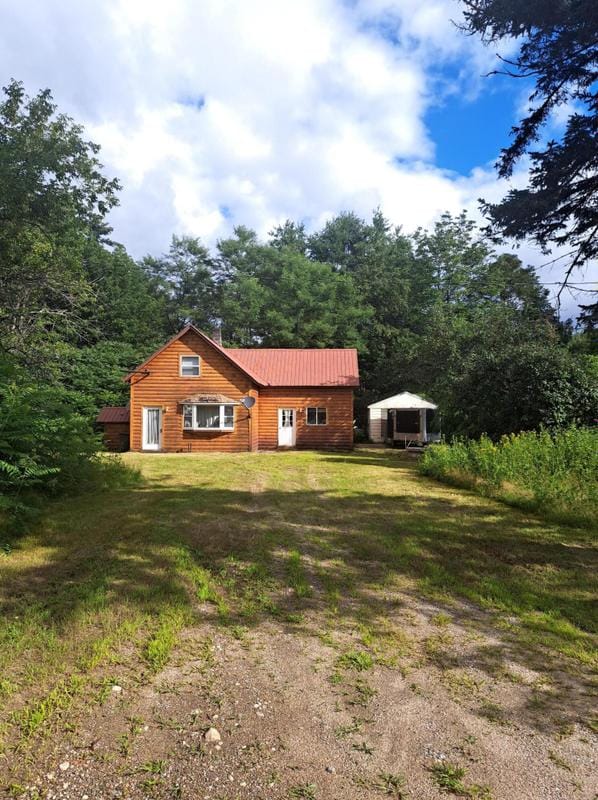 15 Railroad Ln, Gilead, ME 04217 - MLS 1569211 for Sale