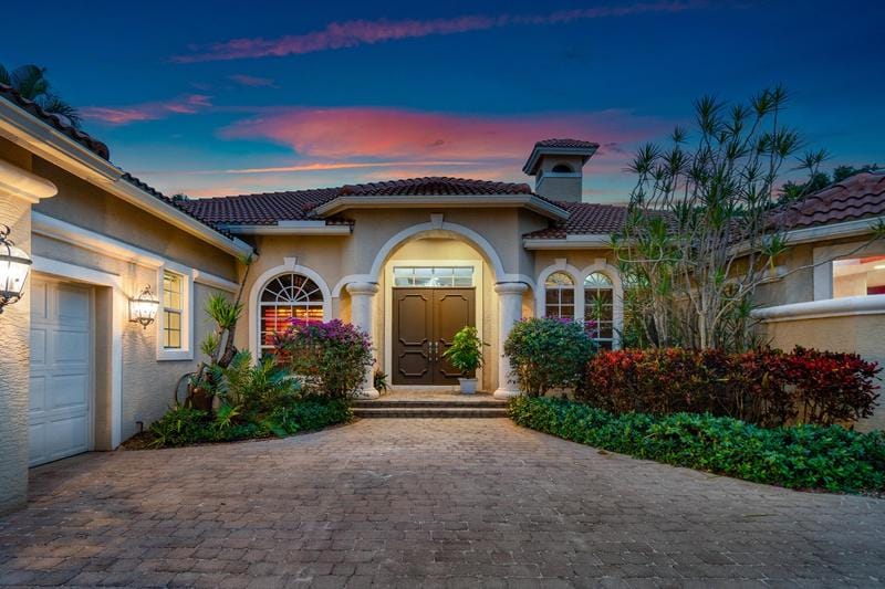102 Pembroke Dr, Palm Beach Gardens, FL 33418  MLS# RX-10945097 for Sale