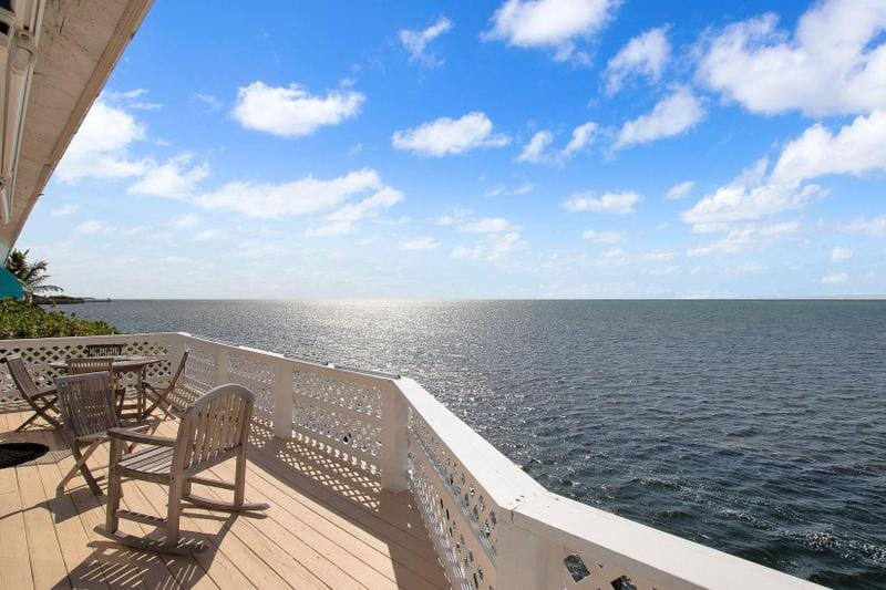 Key Largo, Monroe County, FL Lakefront Property, Waterfront Property, House for sale Property ID: 416048016