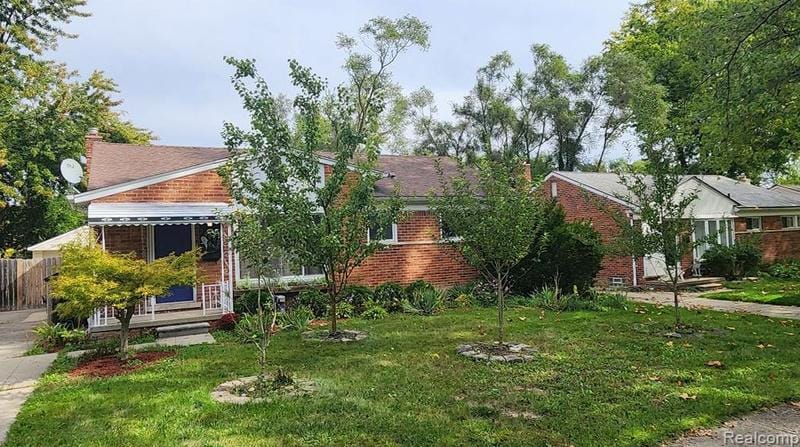 24002 Colchester Dr, Farmington, MI 48336 - MLS 20230094970 for Sale