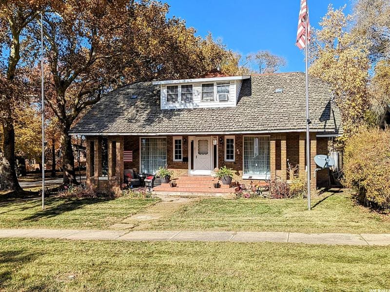 1402 E Capitol St S, Ogden, UT 84401 - MLS 1968311 for Sale