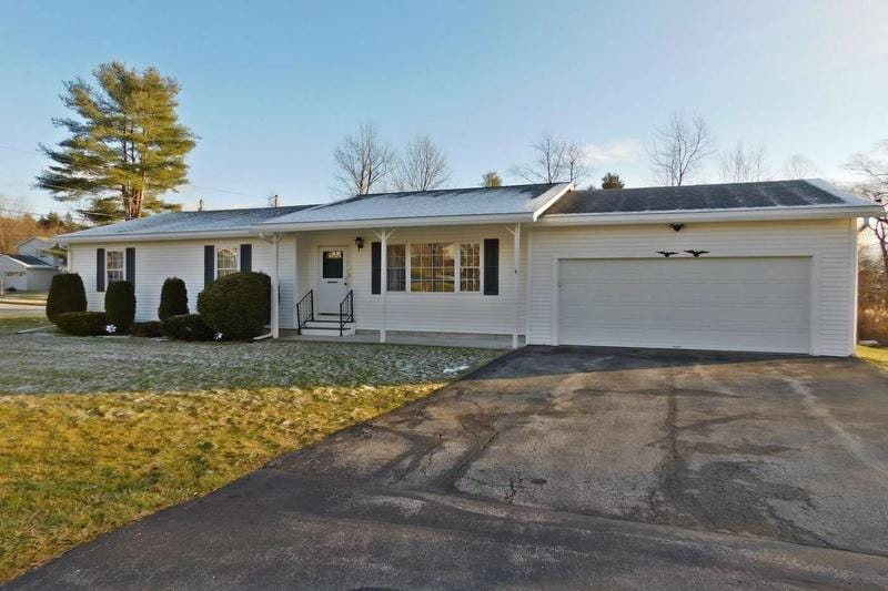 8 Cessna Place, Rutland, VT 05701  613169406 for Sale