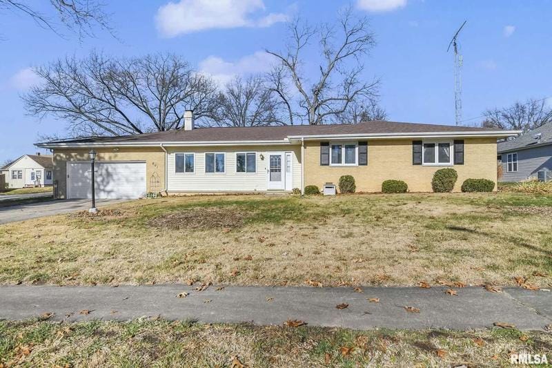 601 E MENARD Street, Riverton, IL 62651  611954283 for Sale