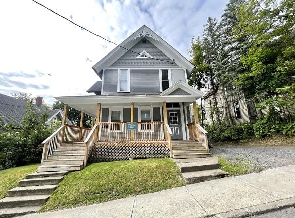 31 Clayton Ave unit 1 - Cortland, NY 13045 - Home For Rent