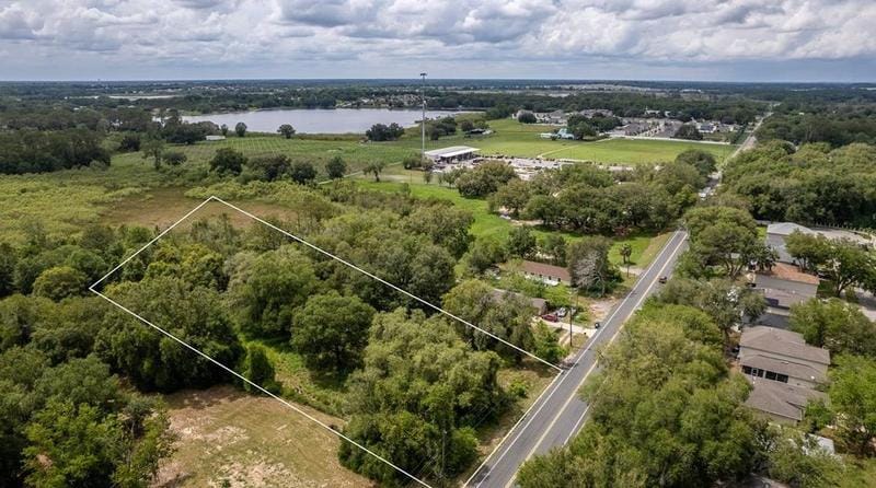 654 Howey Rd, Groveland, FL 34736 - MLS G5069113 for Sale