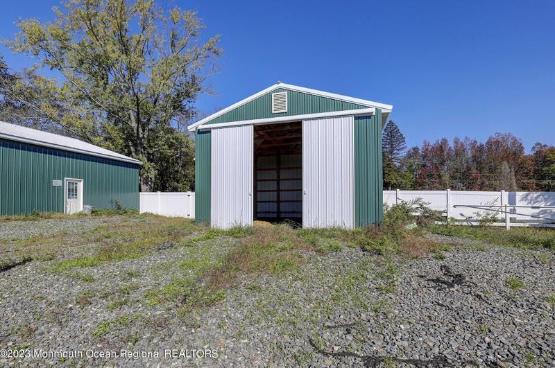 211 Bennett Rd, Freehold, NJ 07728 - MLS 22326889 for Rent