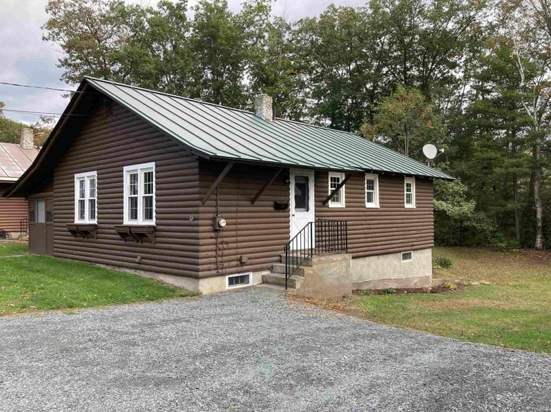 65 Demers Ave, Hartford, VT 05001 - MLS 4979231 for Sale
