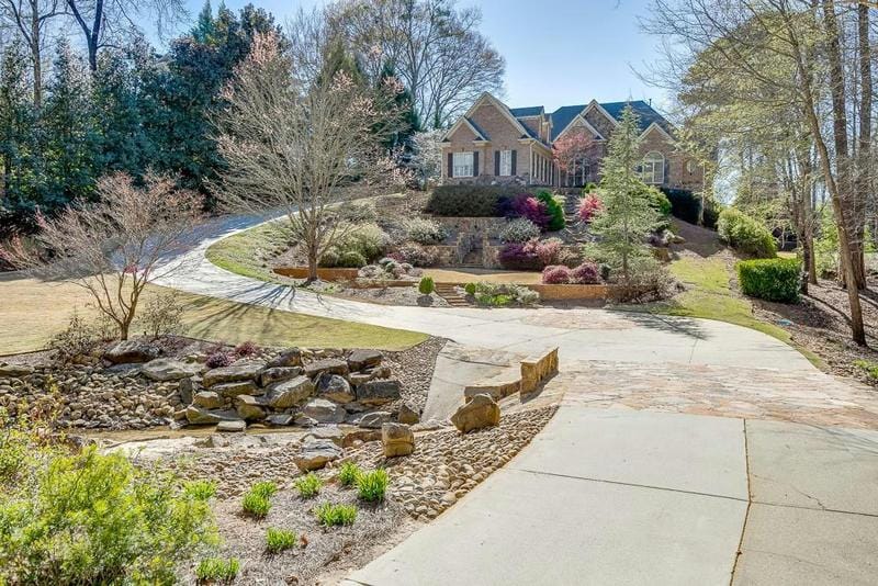2030 BURGUNDY DR, Braselton, GA 30517 Single Family Residence For Sale  MLS# 7316094