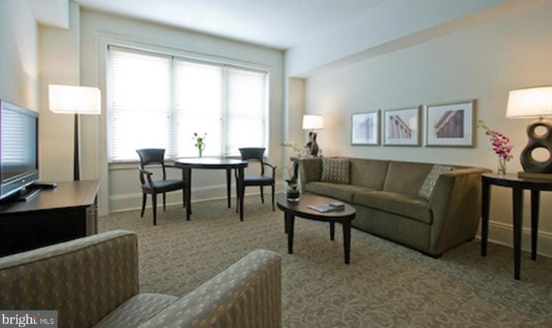 135 S 18th St #2BEDPREMIUM, Philadelphia, PA 19103 - MLS PAPH2309704 for Rent