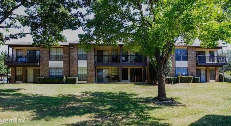 Flat 2 Bed 2 Bath  2452 Highway 121 for Sale