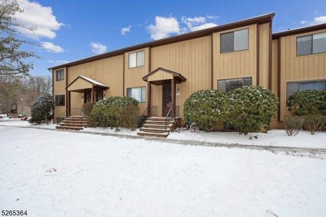 2 Bedroom 3.5 Bath In Florham Park NJ 07932 for Rent