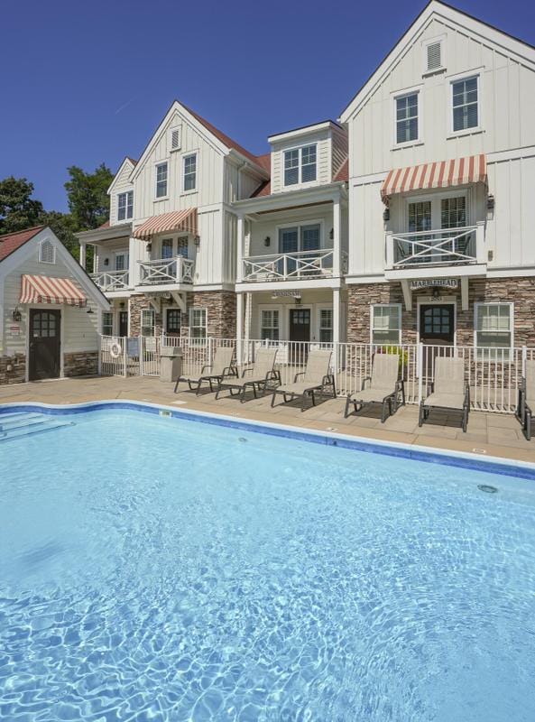 2057 Lake St #6D, Holland, MI 49424 - MLS 22051492 for Sale