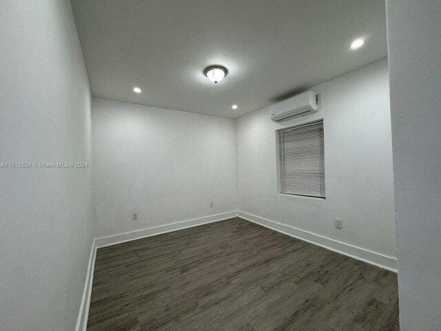 1 Bedroom 1 Bath In Miami FL 33142 for Rent
