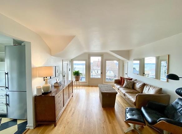 523 N C St unit 7 Tacoma, WA 98403 - Home For Rent