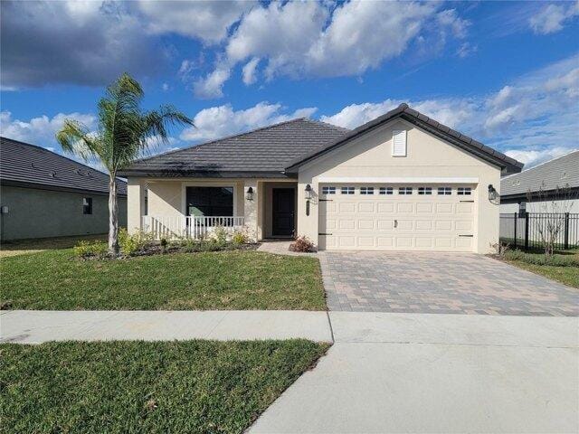 3 Bedroom 2 Bath In Auburndale FL 33823 for Rent