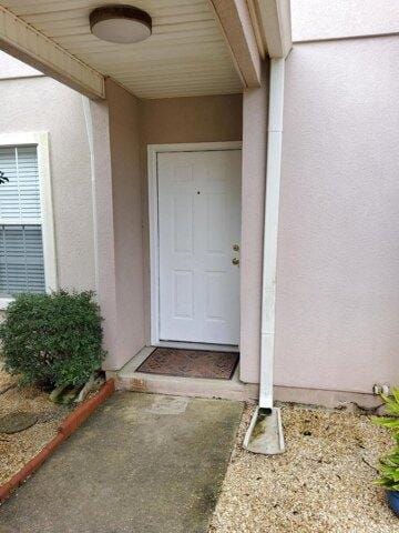 2 Bedroom 2.5 Bath In Navarre FL 32566 for Rent