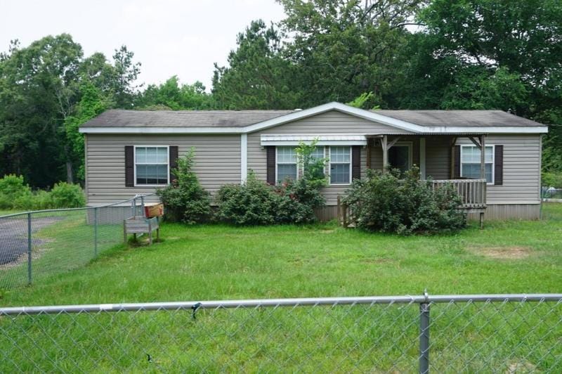 204 Mimosa Ln, Lufkin, TX 75901 - MLS 20438058 for Sale