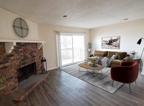 15800 E 13th Pl Aurora, CO 80011 - Home For Rent