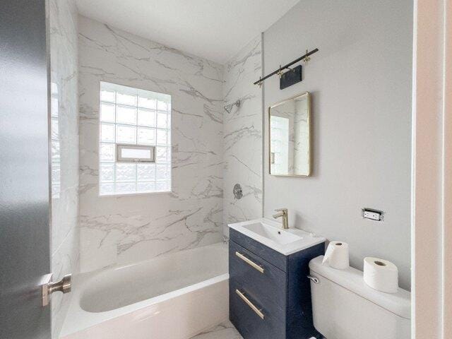Home For Rent In Chicago, Illinois