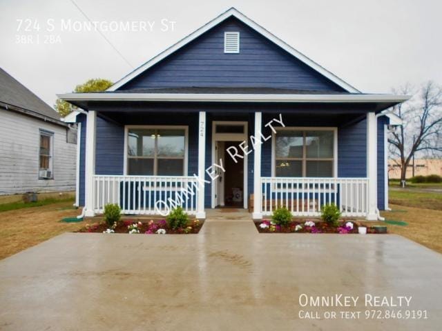 3 Bedroom 2 Bath In Sherman TX 75090 for Rent