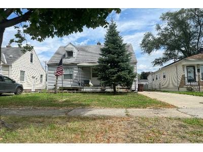 Niagara St for Sale
