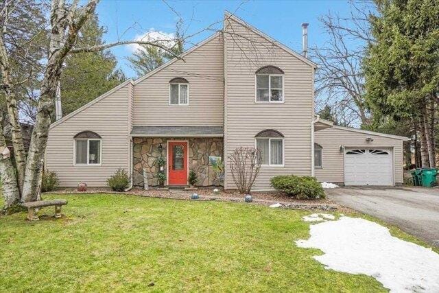 3 Bedroom 2 Bath In Poughkeepsie NY 12601 for Sale