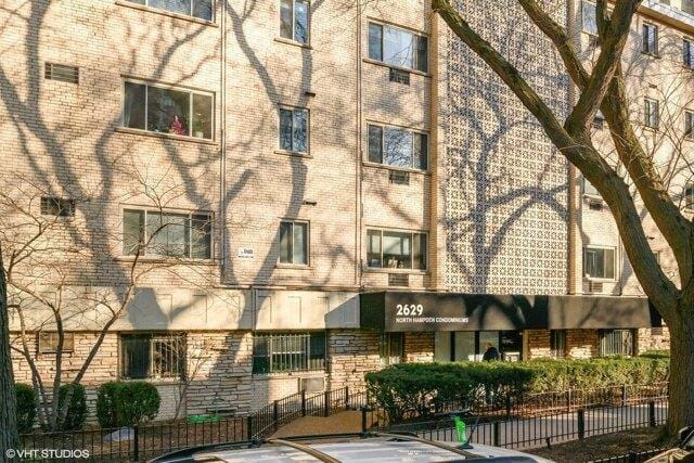 Home For Rent In Chicago, Illinois