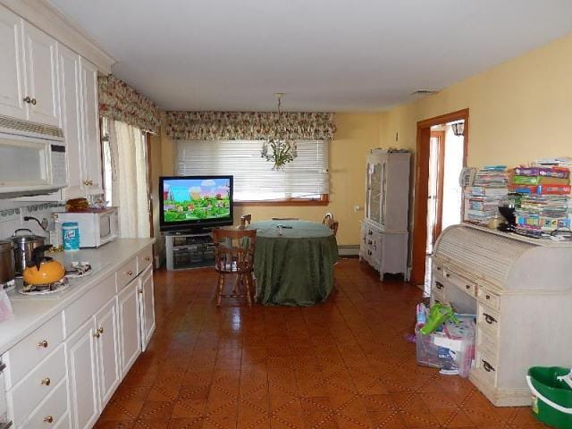 4 Bedroom 2 Bath In Somerville MA 02144 for Rent