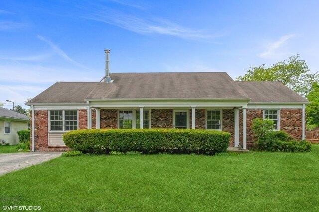 4 Bedroom 2 Bath In Buffalo Grove IL 60089 for Rent