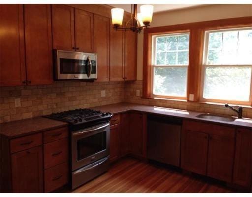 4 Bedroom 2 Bath In Brookline MA 02445 for Rent