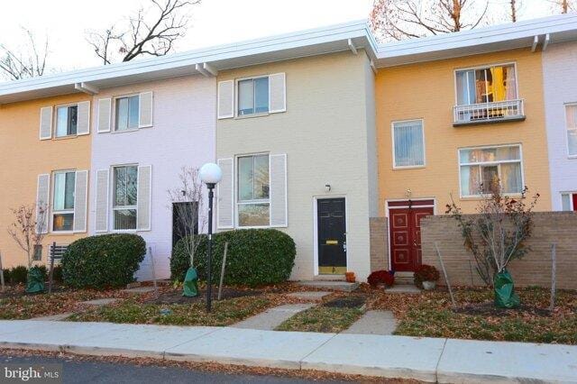 3 Bedroom 2 Bath In Washington DC 20024 for Rent