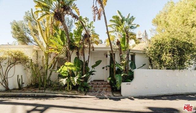 4 Bedroom 3.5 Bath In Los Angeles CA 90068 for Rent