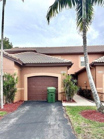 2 Bedroom 2.5 Bath In Weston FL 33327 for Rent