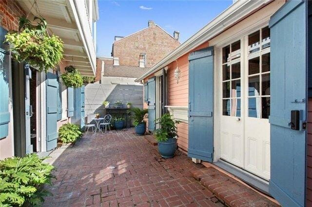 2 Bedroom 2 Bath In New Orleans LA 70112 for Rent