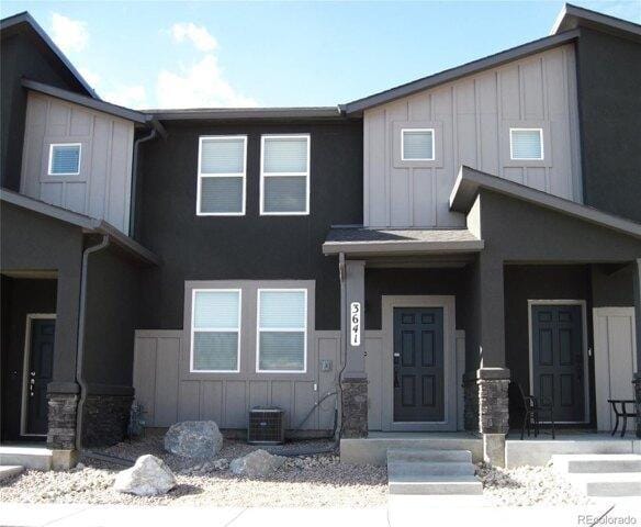 2 Bedroom 2.5 Bath In Colorado Springs CO 80922 for Rent