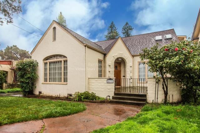 4 Bedroom 1 Bath In Santa Rosa CA 94107 for Rent