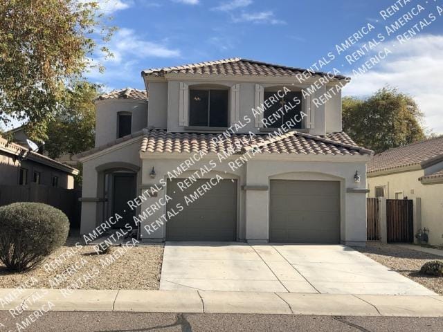 4 Bedroom 2 Bath In Phoenix AZ 85045 for Rent