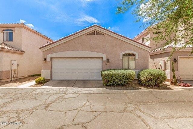 2 Bedroom 2 Bath In Phoenix AZ 85027 for Rent