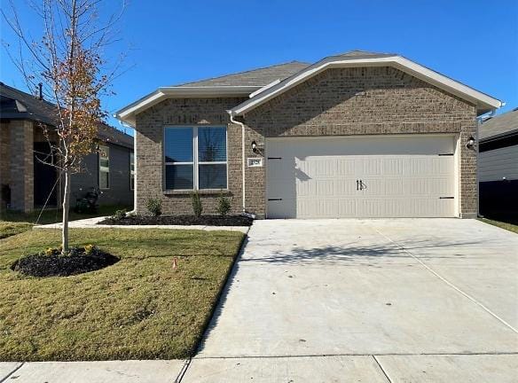 2328 Aspen Hl Dr Heartland, TX 75126 - Home For Rent