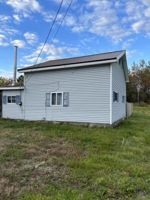 9 NORTH ST, Enfield, ME 04493 Single Family Residence For Sale  MLS# 1576185