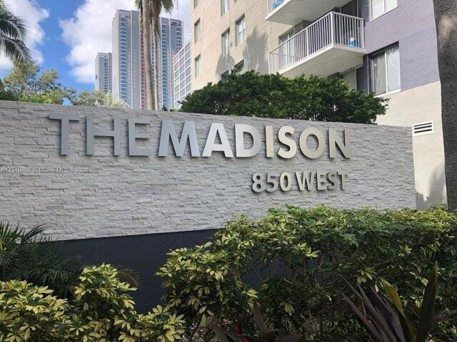 2 Bedroom 2 Bath In Miami FL 33136 for Rent