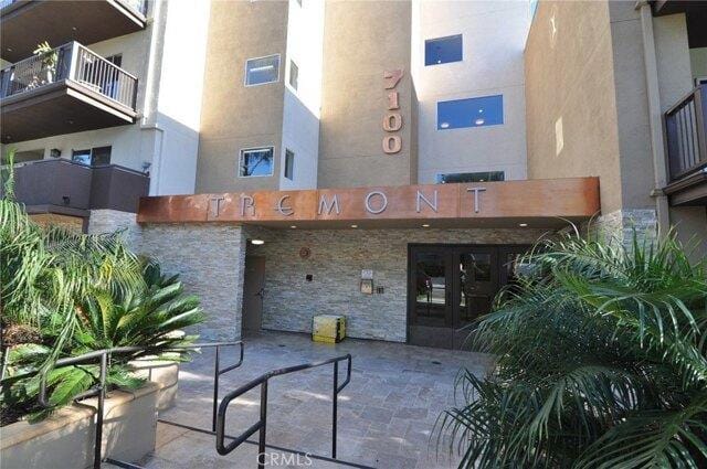 2 Bedroom 2 Bath In Los Angeles CA 90045 for Rent