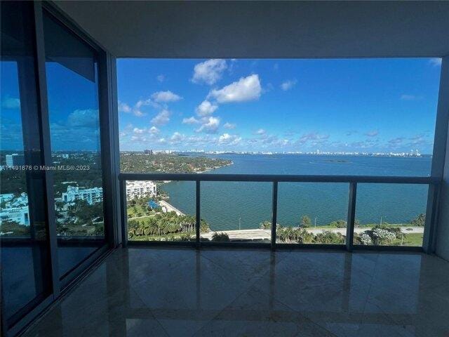 2 Bedroom 2.5 Bath In Miami FL 33137 for Rent