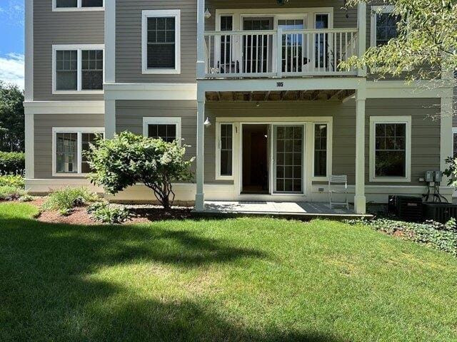 2 Bedroom 2 Bath In Stow MA 01775 for Rent