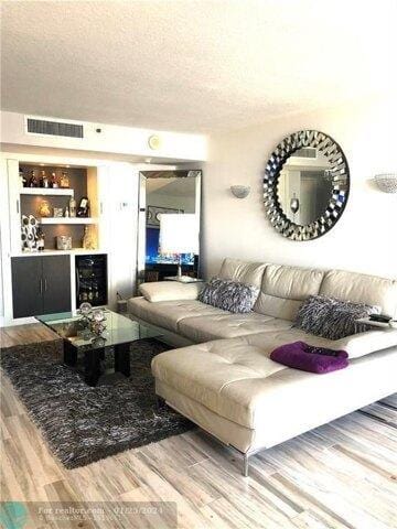 1 Bedroom 1.5 Bath In Pompano Beach FL 33062 for Rent