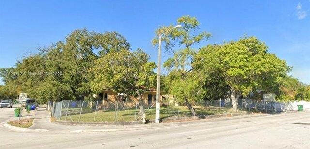 Plot For Sale In Miami, Florida