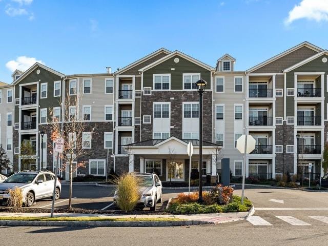 1 Bd 1 Ba Now Available $1845 Per Month for Rent
