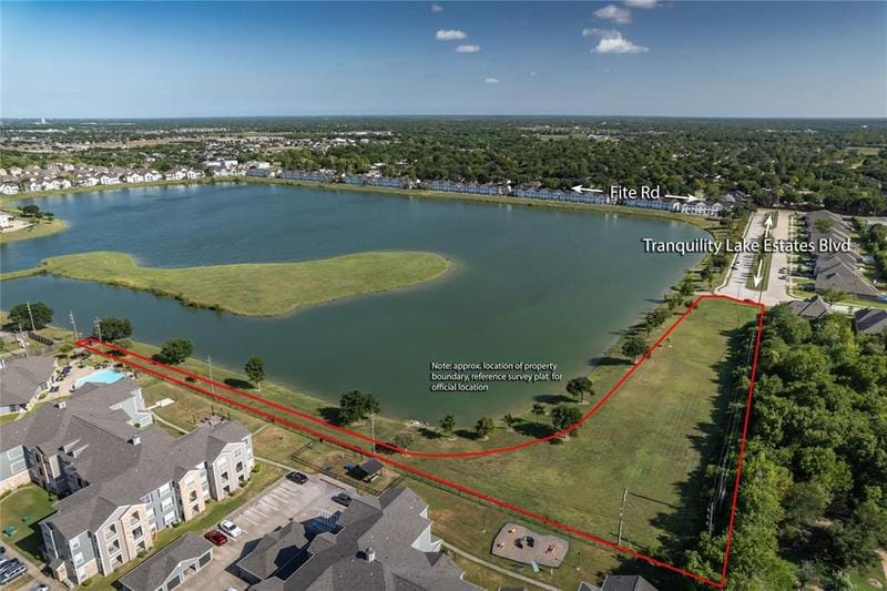 8001 Serenity Dr, Pearland, TX 77584 for Sale