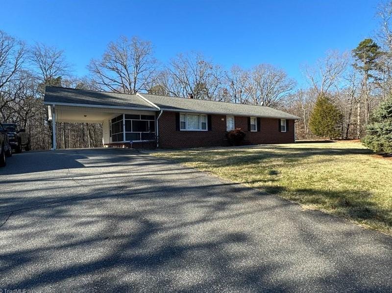 7264 Doral Dr, Tobaccoville, NC 27050 - MLS 1127650 for Sale